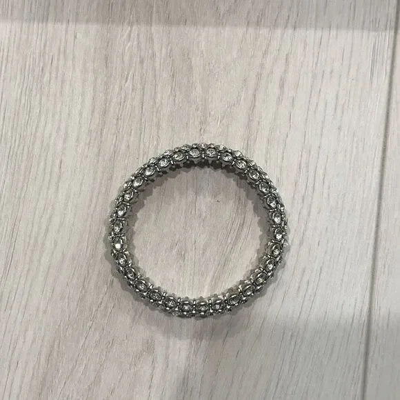 Rhinestone stretchy bracelet - Picture 5 of 7